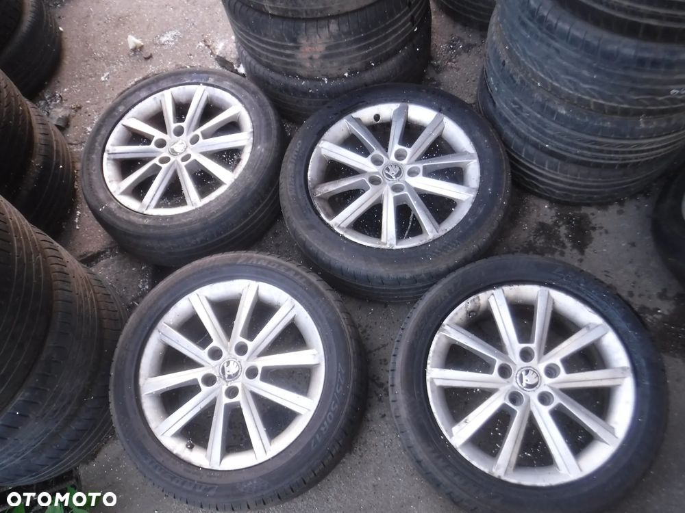 Skoda Octavia Superb Passat Audi A4 A6 VW Seat  alufelgi 17 5X112 - 1