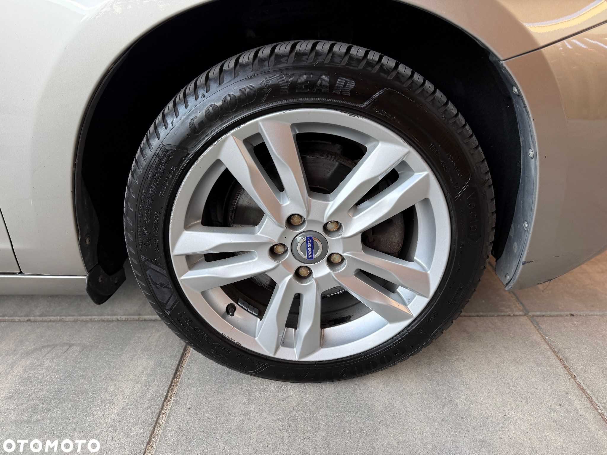 Volvo S60 - 16
