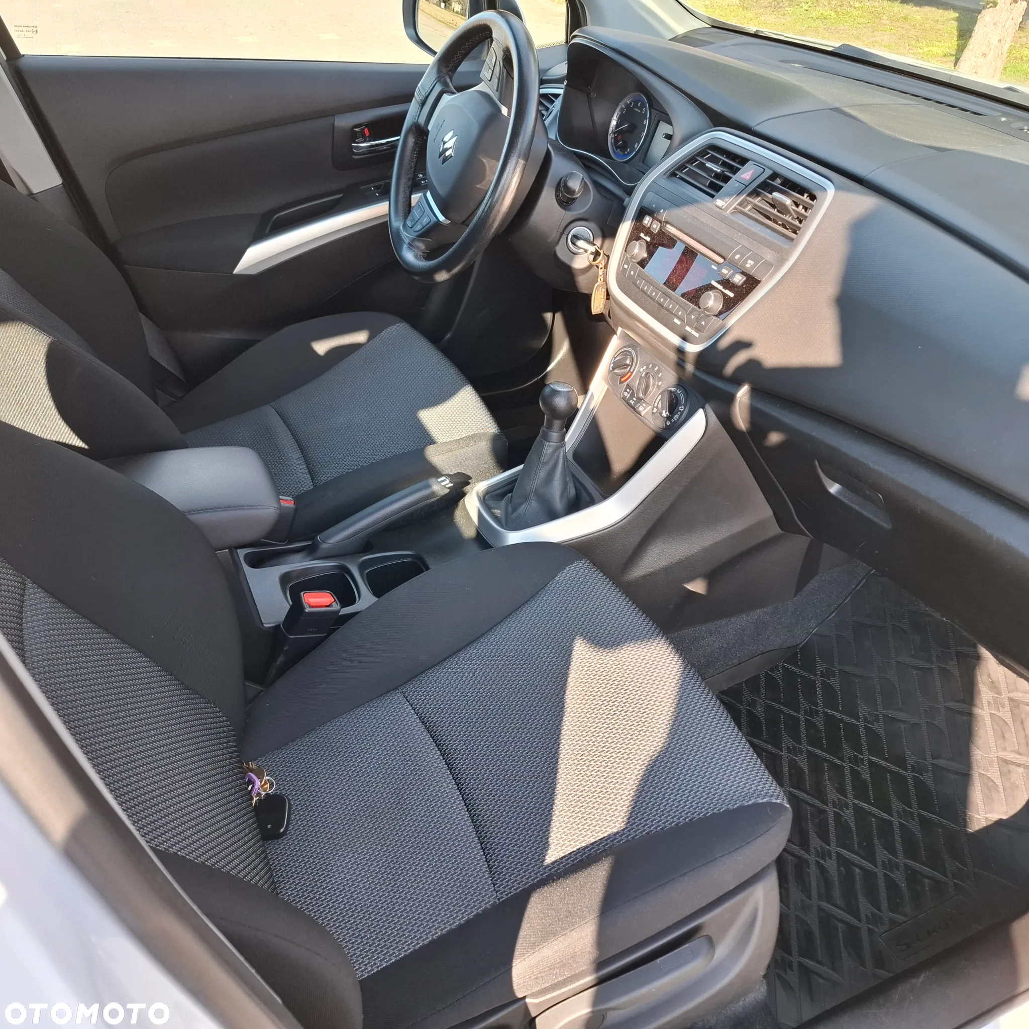 Suzuki SX4 S-Cross 1.6 Comfort - 8
