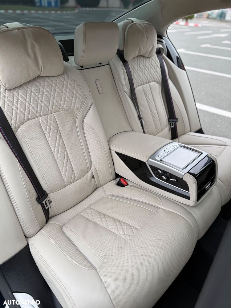 BMW Seria 7 745e AT PHEV - 24