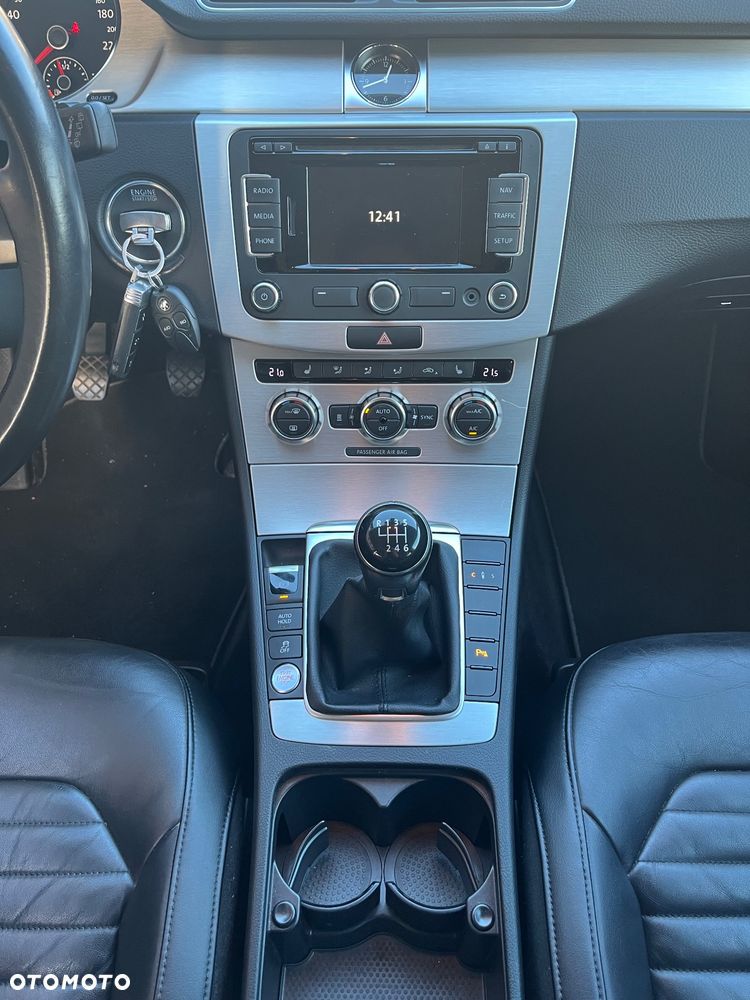 Volkswagen Passat Variant 2.0 TSI Highline - 8