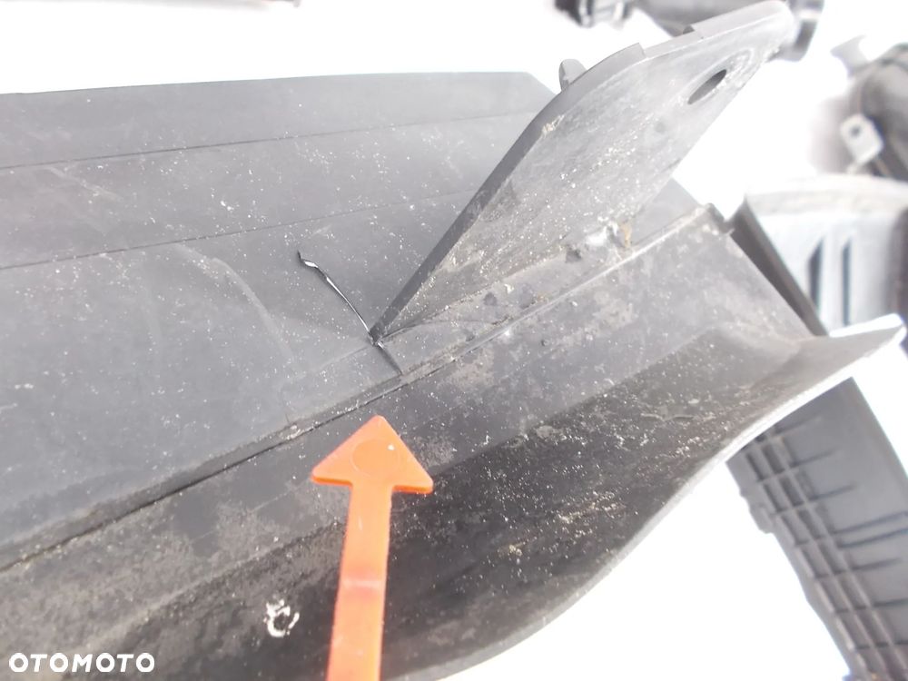 Kierownica powietrza dolot ESPACE V ŻALUZJA - 10