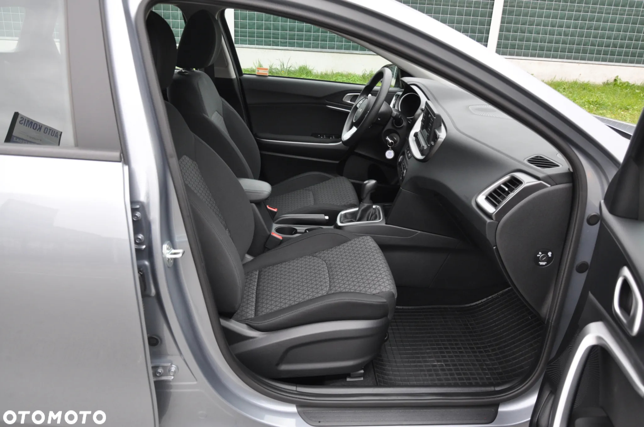 Kia Ceed 1.0 T-GDI S - 22