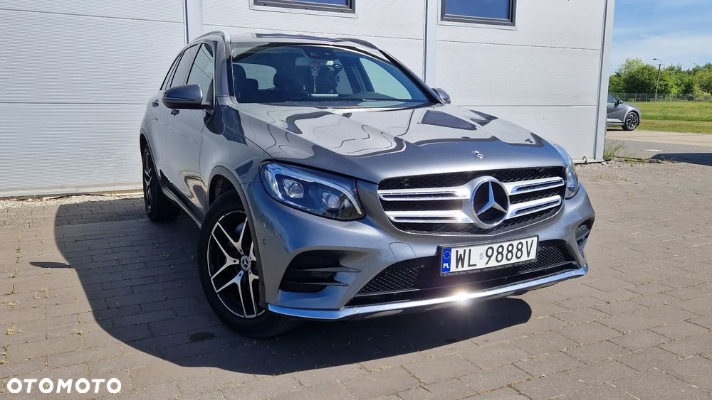 Mercedes-Benz GLC - 11