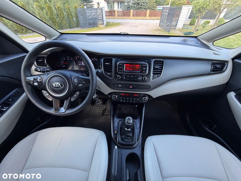 Kia Carens 1.7 CRDi Edition 7 - 8