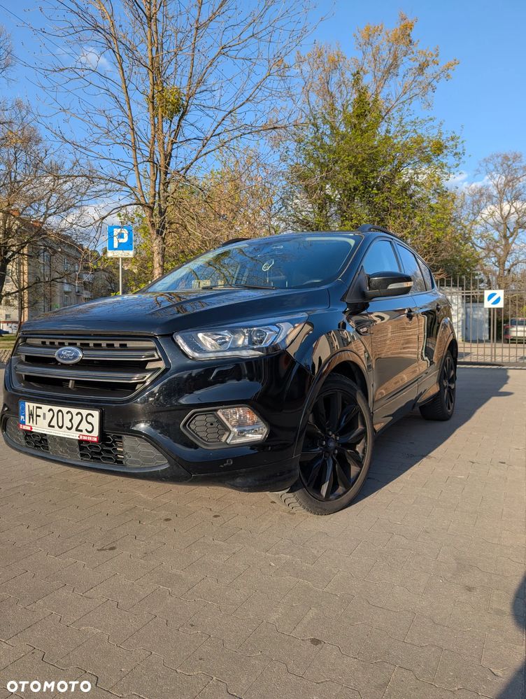 Ford Kuga - 1