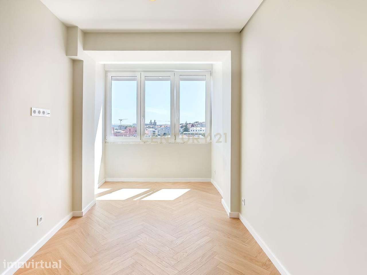 Apartamento T2 Renovado com Vista Rio em São Vicente, Lisboa - Grande imagem: 4/23