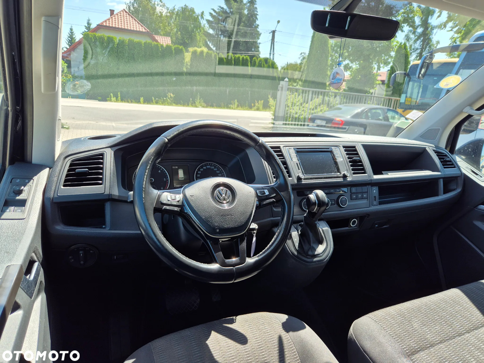 Volkswagen Caravelle 2.0 TDI L2 Highline DSG - 21
