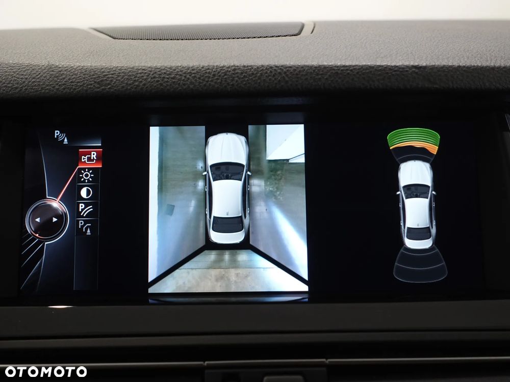 BMW Seria 5 - 32