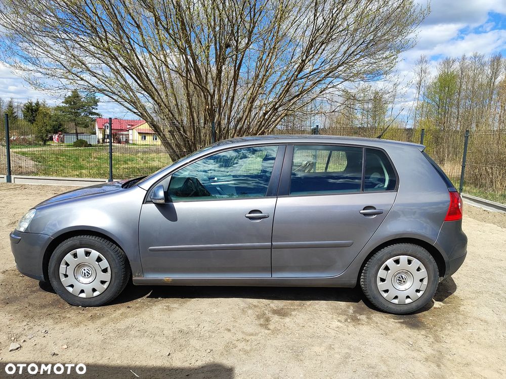 Volkswagen Golf 1.9 TDI Trendline - 4