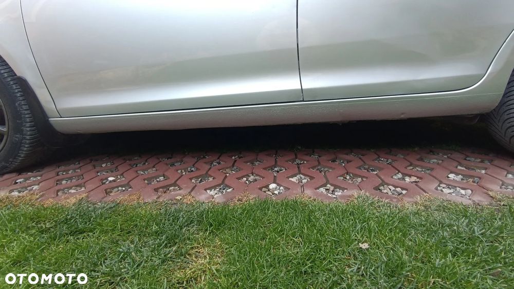 Volkswagen Jetta 1.9 TDI Trendline - 25