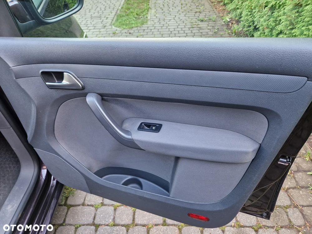 Volkswagen Caddy Trendline - 8