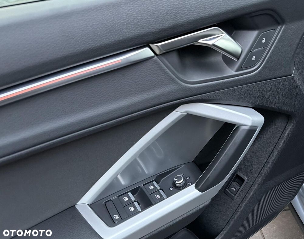 Audi Q3 35 TFSI S tronic - 10