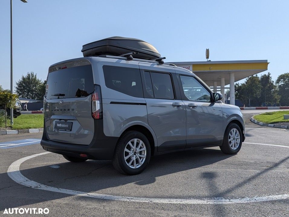 Ford Tourneo Courier - 5