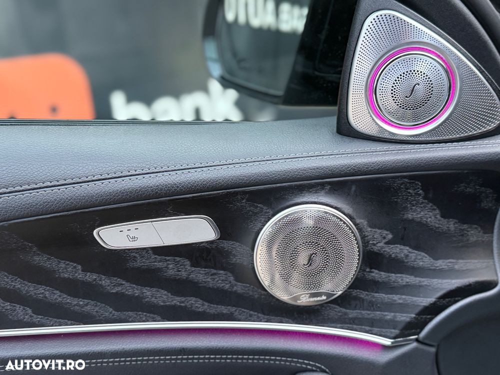 Mercedes-Benz E 220 d 4Matic T 9G-TRONIC AMG Line - 12