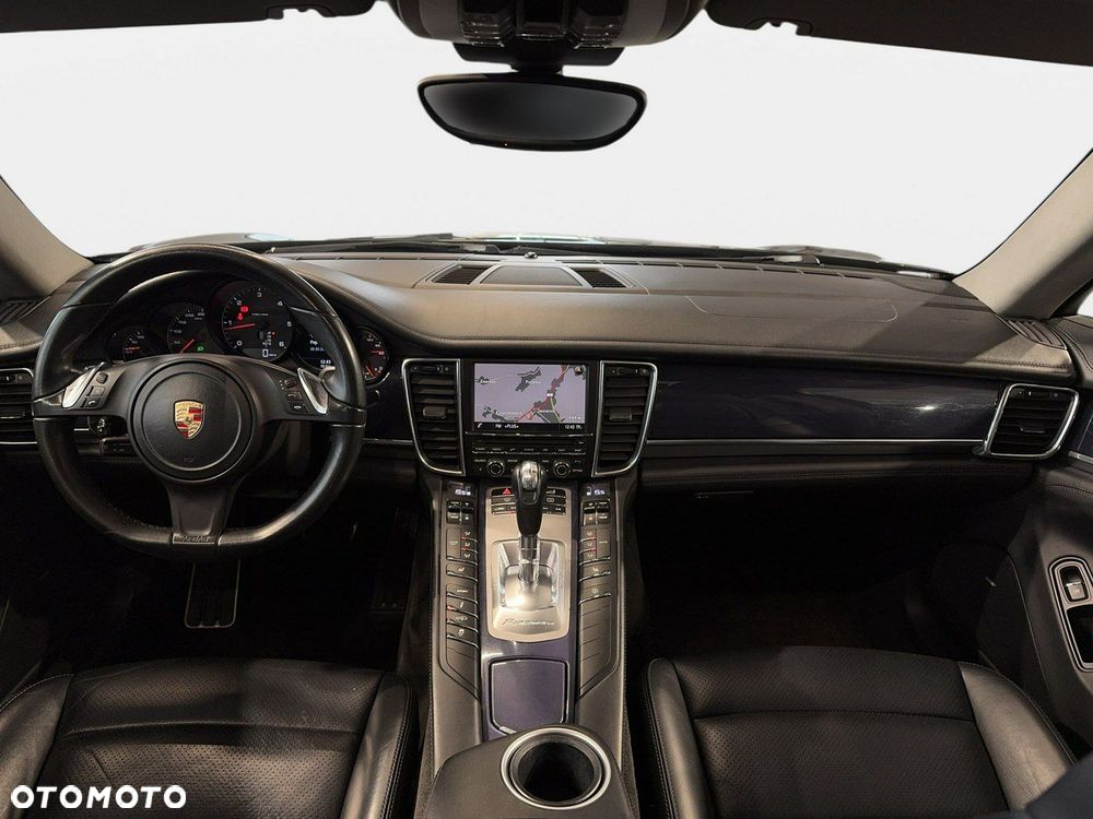Porsche Panamera - 20
