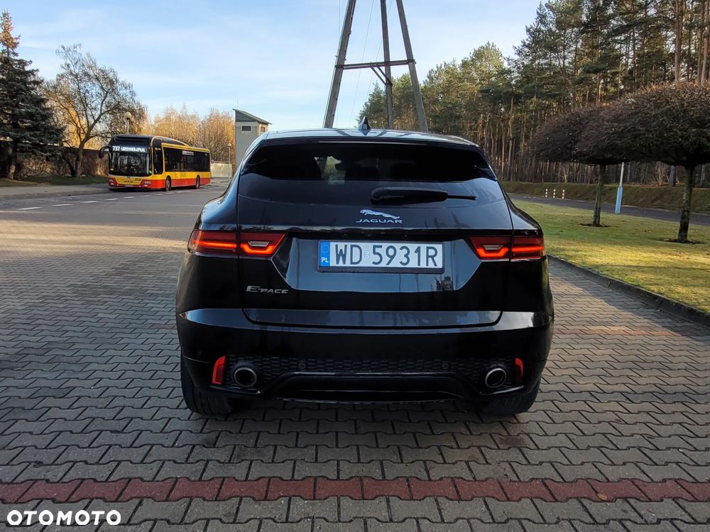 Jaguar E-Pace 2.0 i4P AWD R-Dynamic - 32