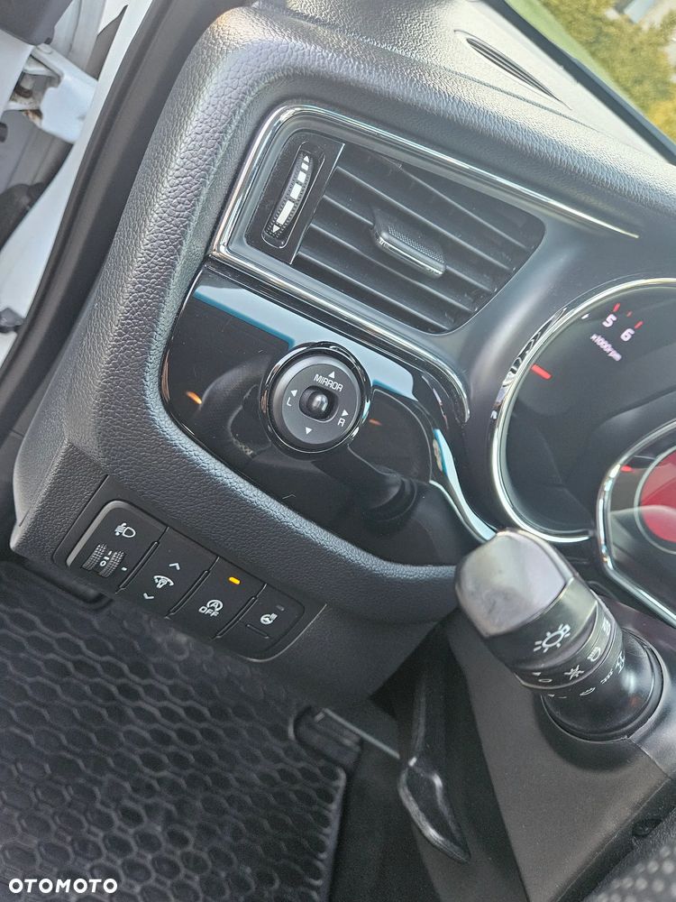 Kia Ceed 1.6 CRDi 136 ISG Dream-Team Edition - 31