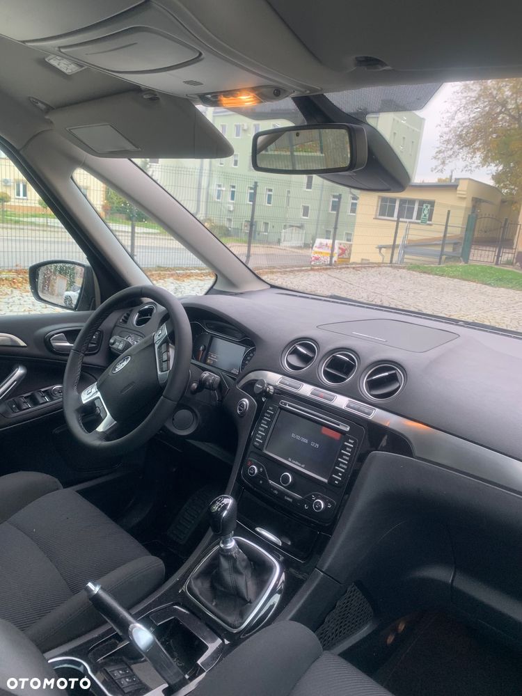 Ford Galaxy 2.0 TDCi Titanium - 38