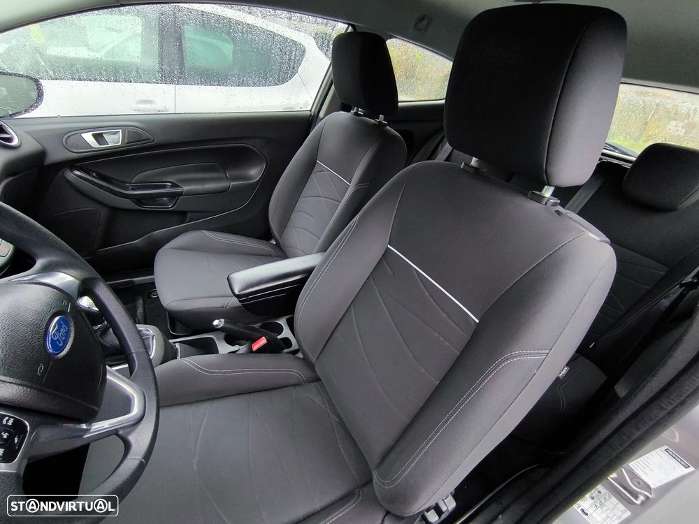 Ford Fiesta - 7