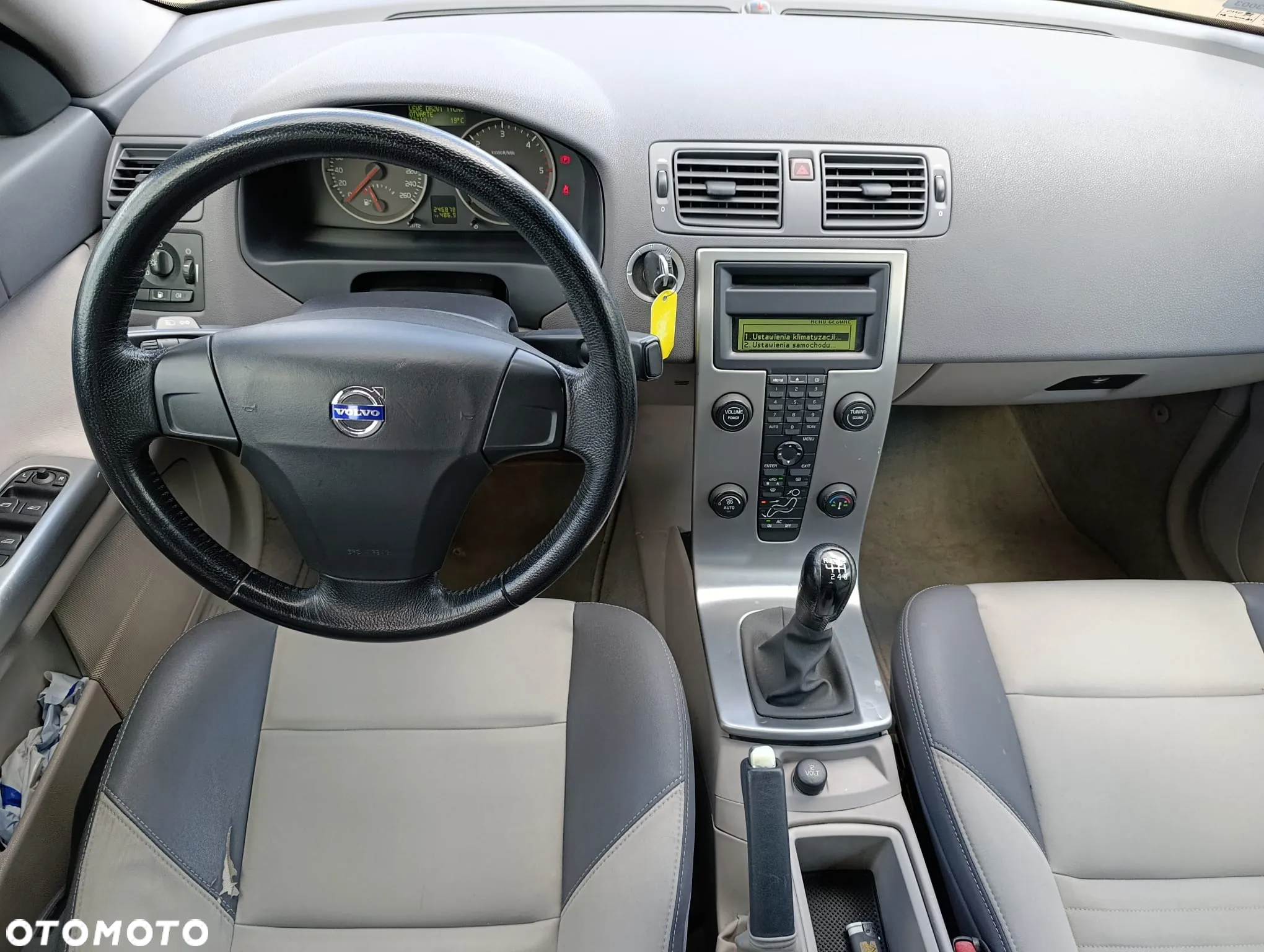 Volvo S40 2.0D Kinetic - 4