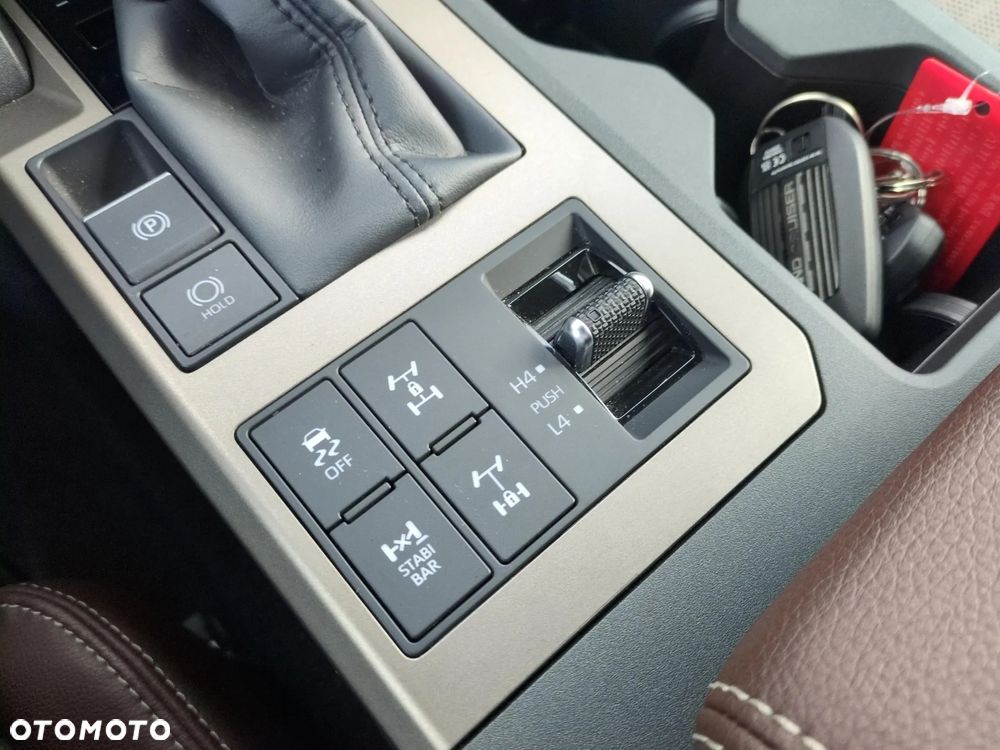 Toyota Land Cruiser LC 2.8 D-4D Executive - 14