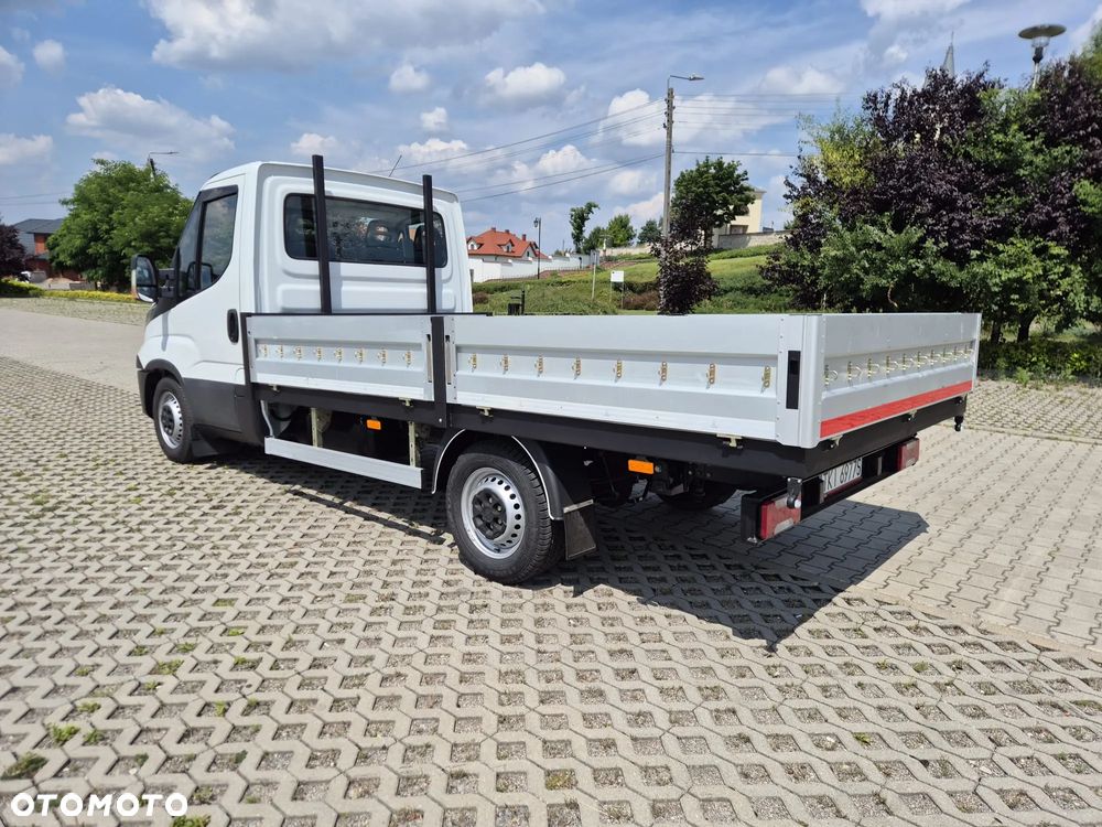 Iveco Daily | 35S12 | HI-MATIC Automat | Nagwigacja | Skrzynka | Niski Przebieg | Ideał - 3