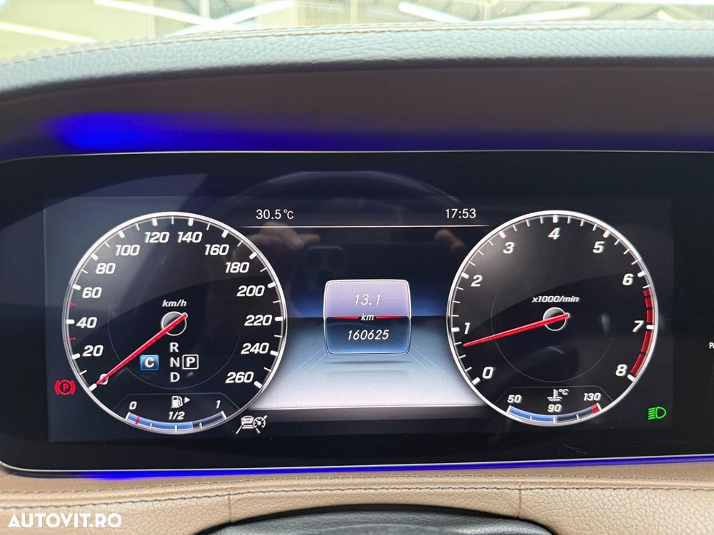 Mercedes-Benz S 560 4MATIC 9G-TRONIC - 24