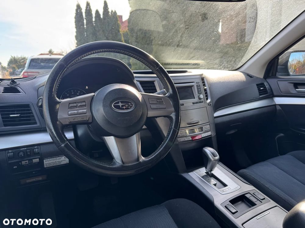 Subaru Outback 2.5i Lineartronic Active - 13