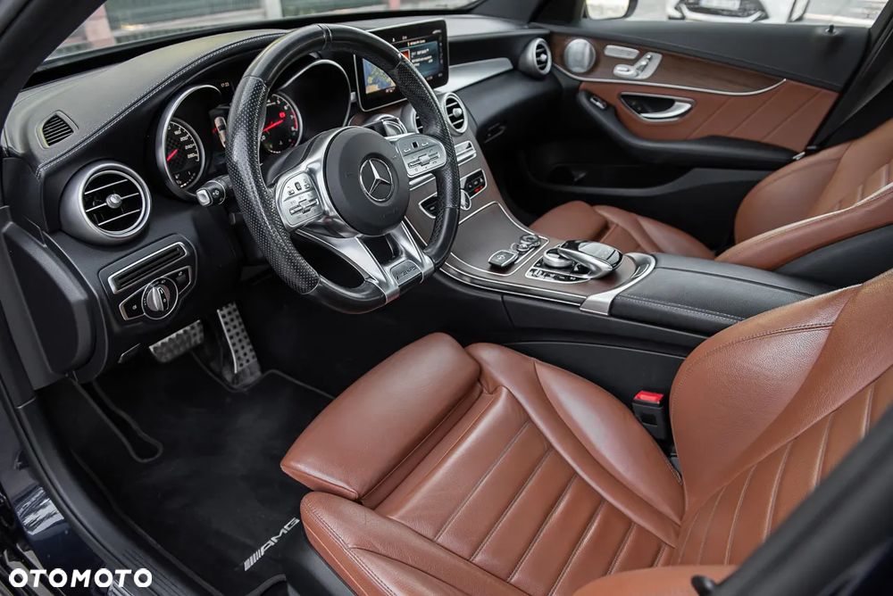 Mercedes-Benz Klasa C AMG 43 4Matic 9G-TRONIC - 15