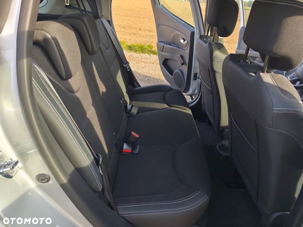 Renault Clio - 14