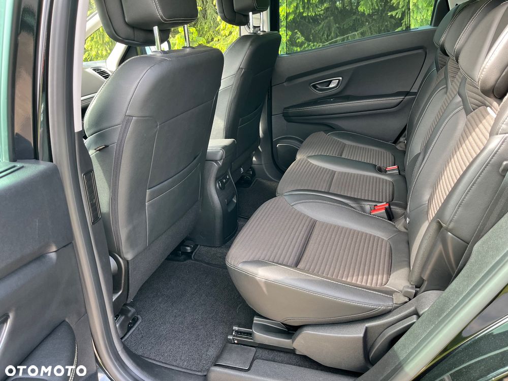 Renault Grand Scenic - 24
