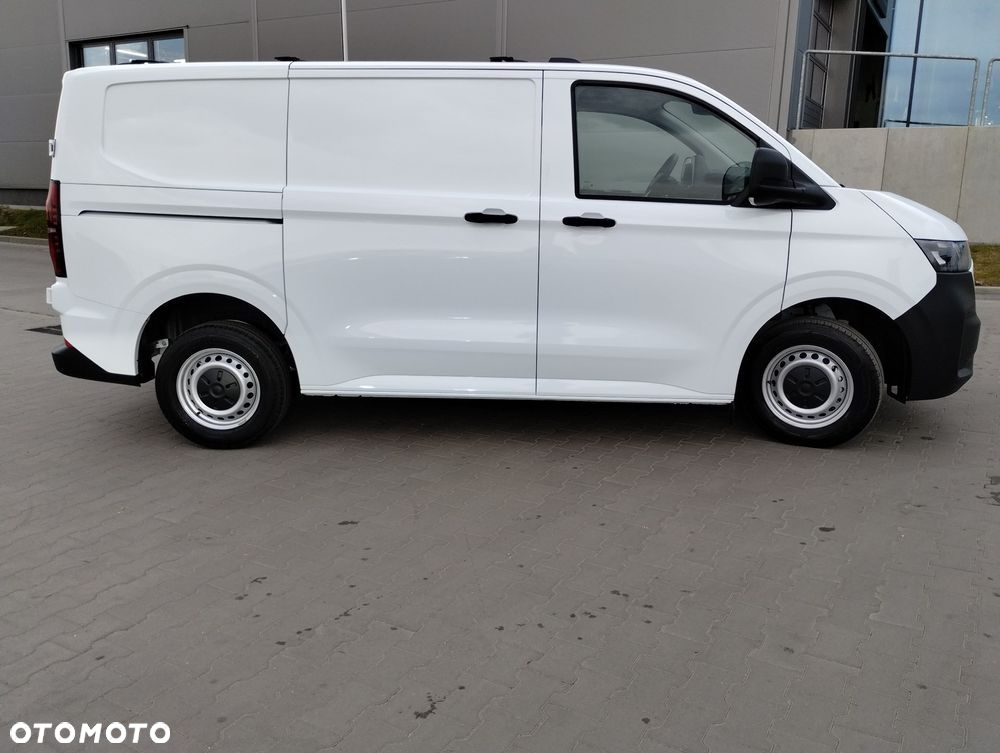 Volkswagen Transporter - 4