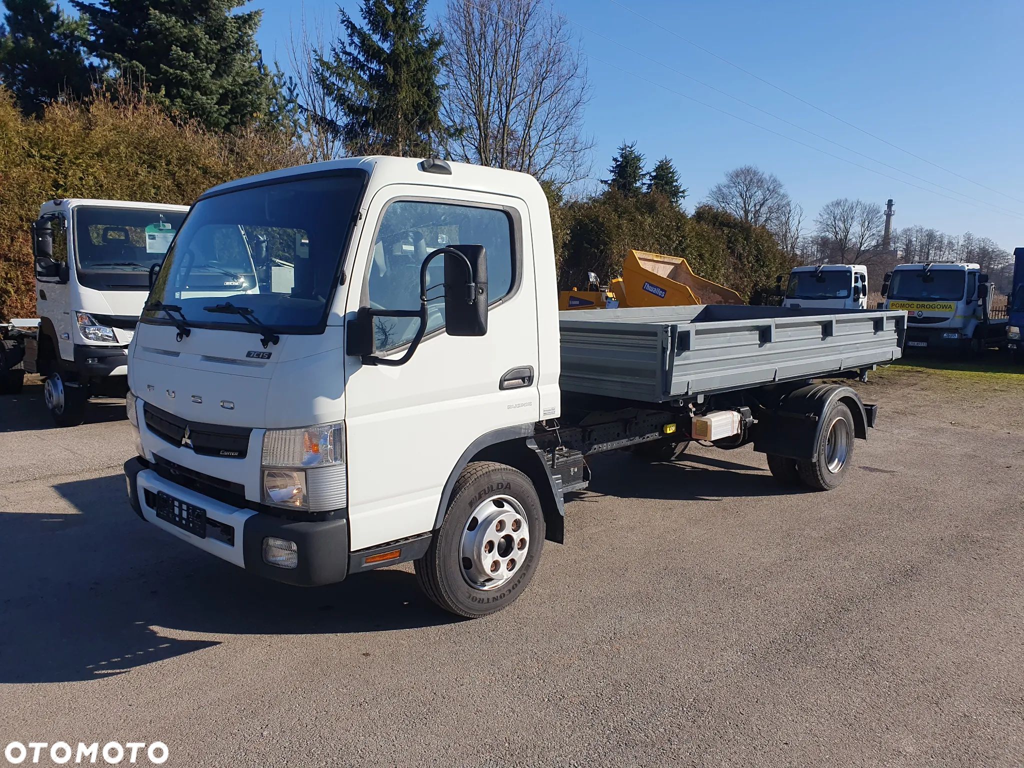 FUSO Canter - 1