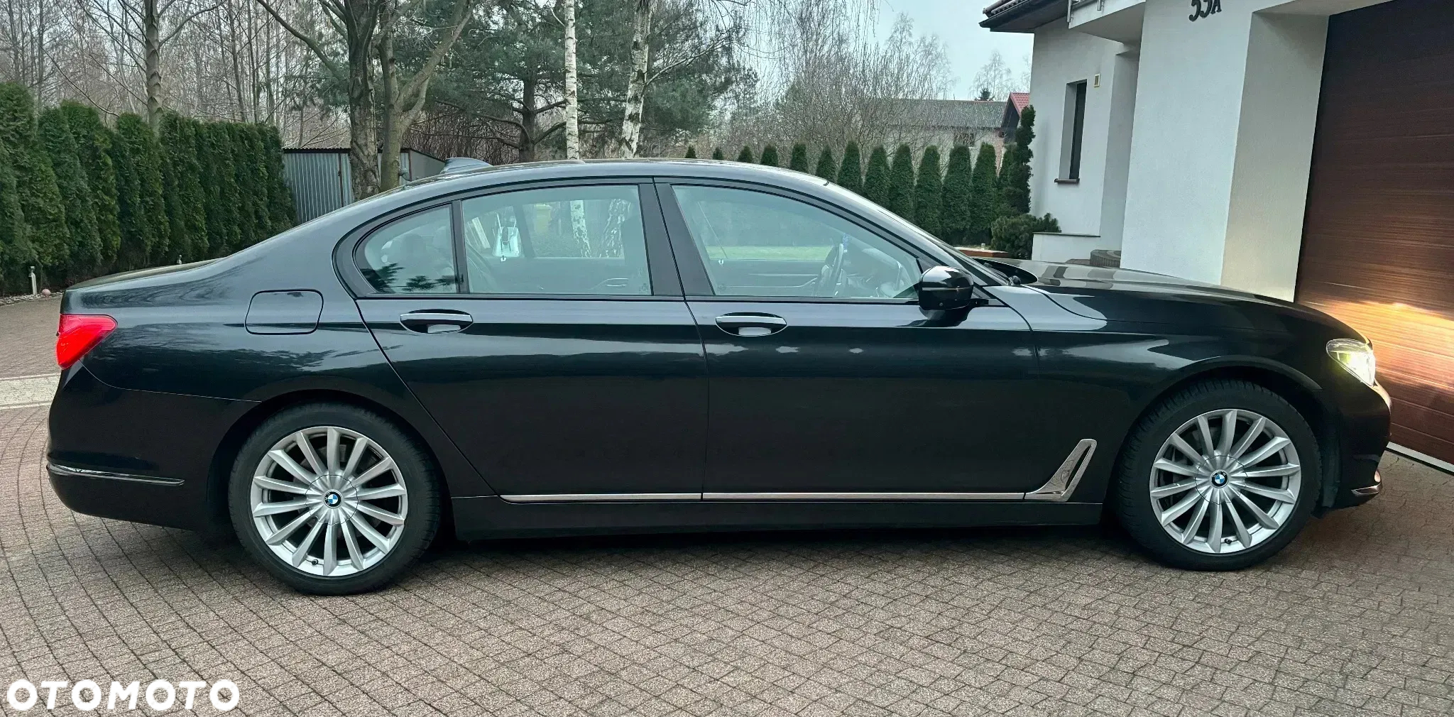 BMW Seria 7 740d xDrive - 22