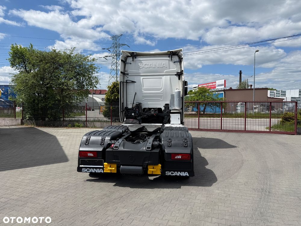 Scania - 11