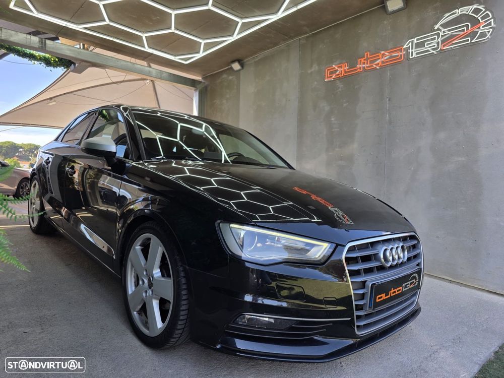 Audi A3 Limousine 1.6 TDI S-line - 1