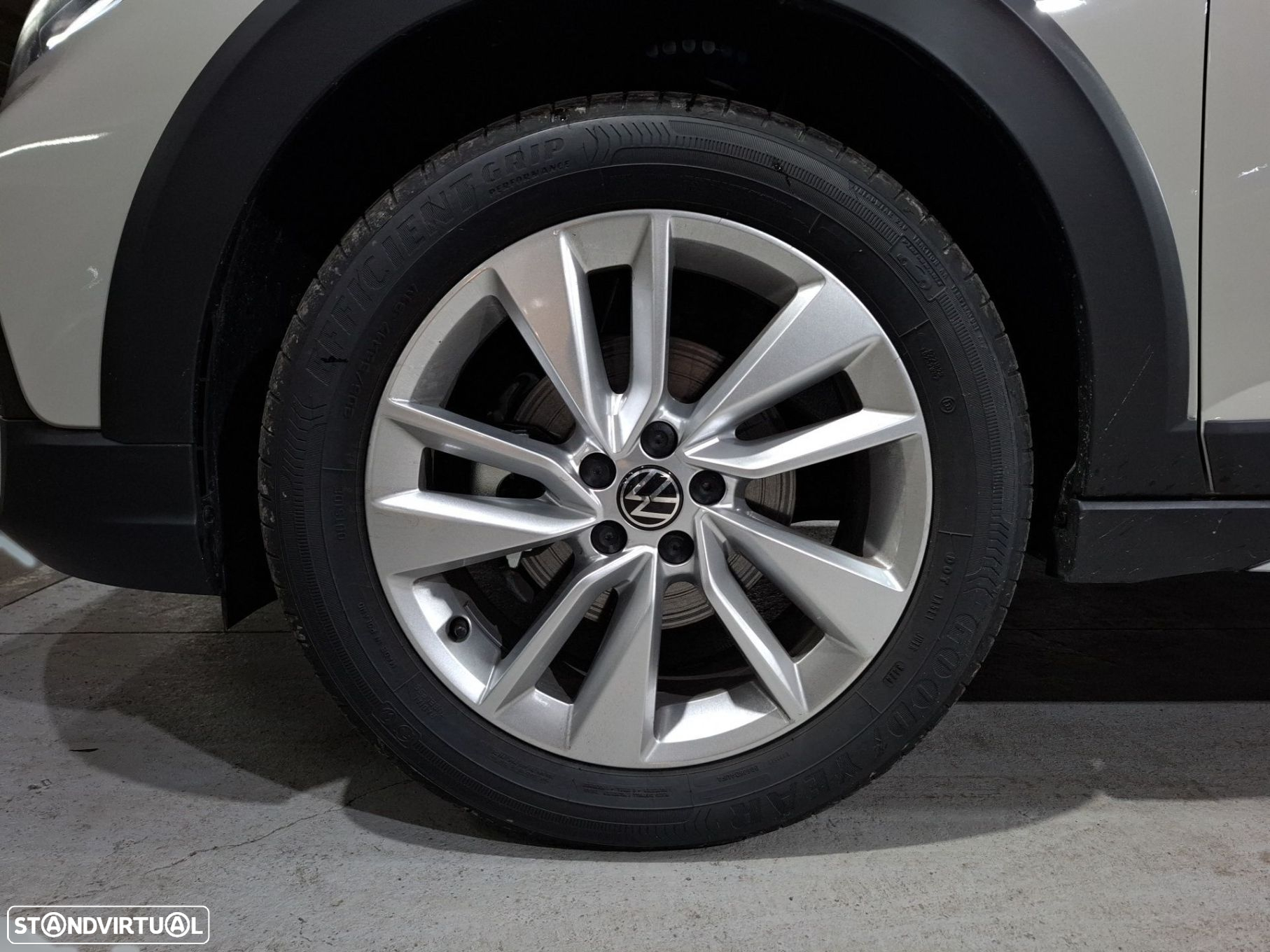 VW Taigo 1.0 TSI Urban - 24
