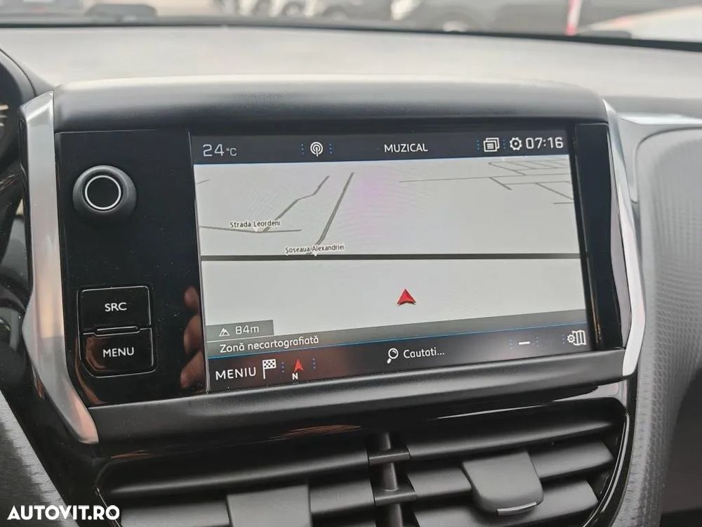 Peugeot 208 1.2 L PureTech Turbo Allure Aut. - 12