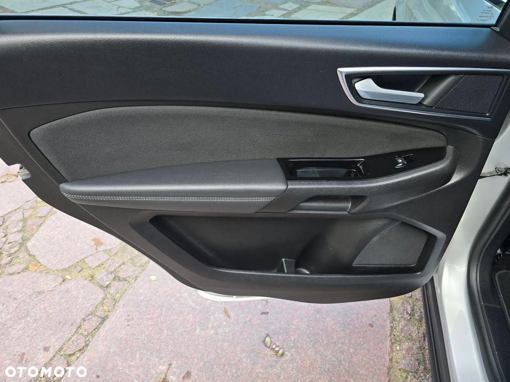 Ford Galaxy 2.0 EcoBlue Titanium - 21