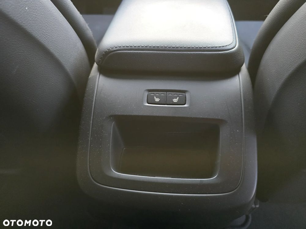 Volvo XC 60 D4 AWD Momentum - 20