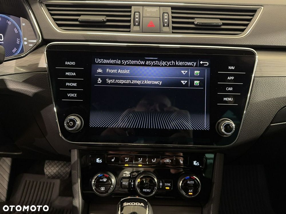 Skoda Superb - 30
