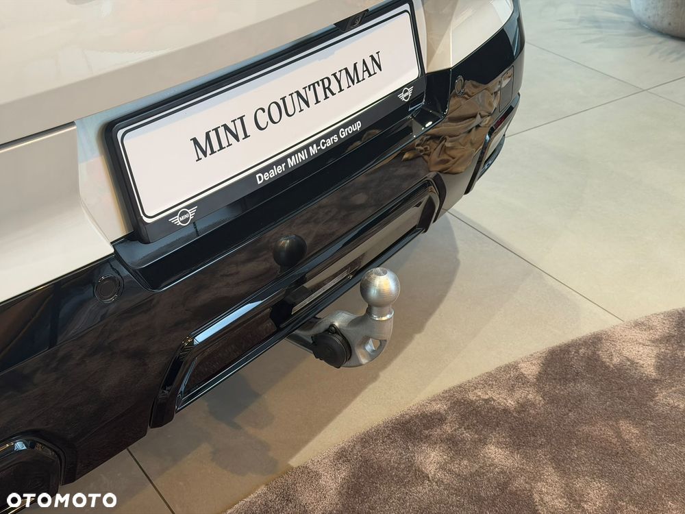 MINI Countryman SE ALL4 John Cooper Works Trim - 6