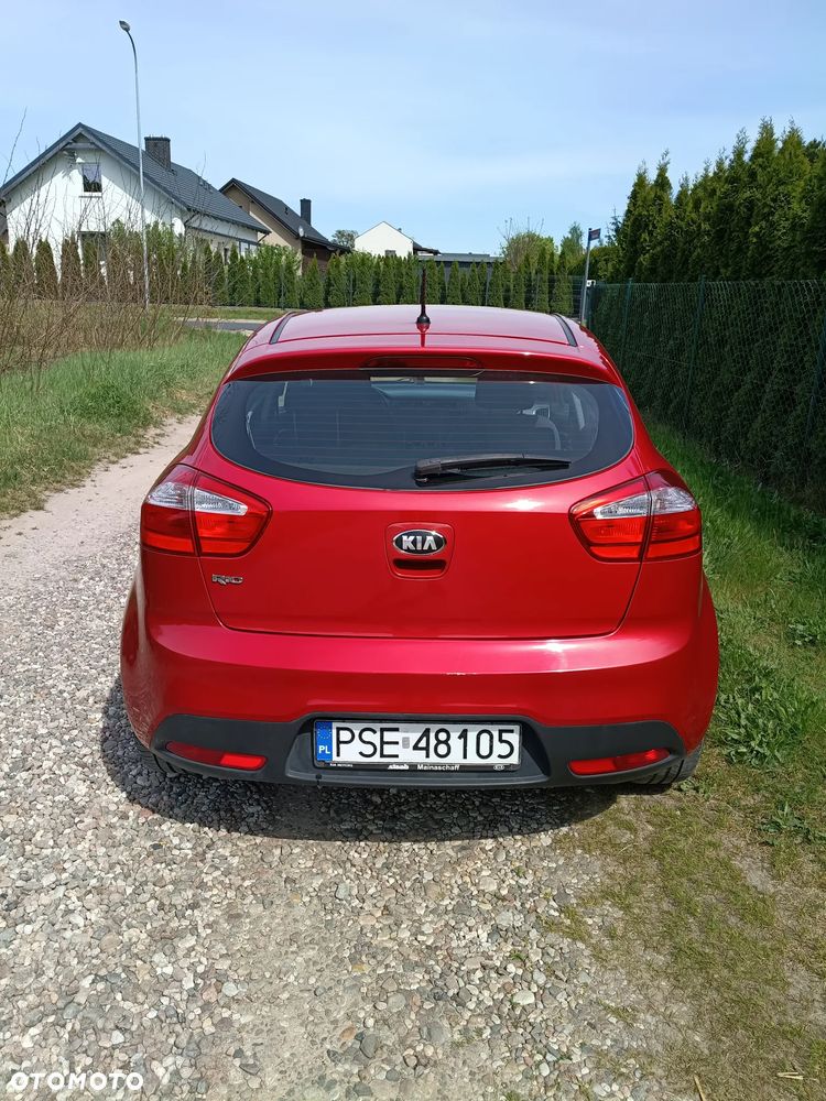 Kia Rio - 3