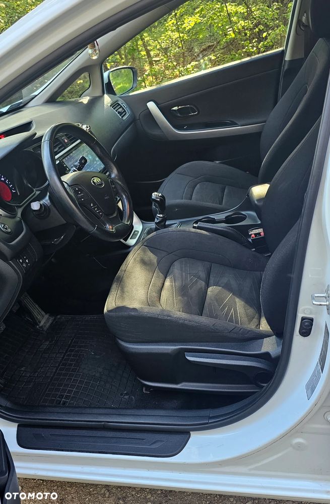 Kia Ceed 1.4 L Business Line - 27