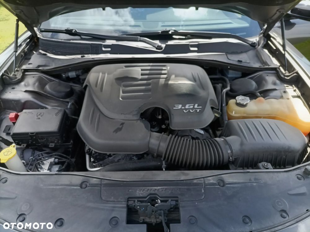 Dodge Charger - 7