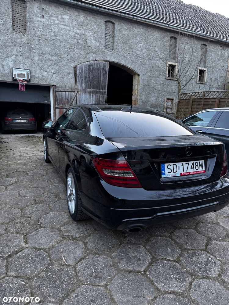 Mercedes-Benz Klasa C 250 CGI BlueEff - 2