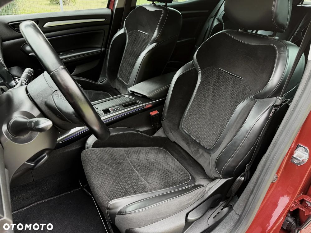 Renault Megane ENERGY TCe 130 Start & Stop LIMITED - 12