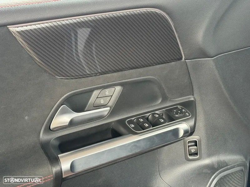 Mercedes-Benz GLB 200 d AMG Line - 4