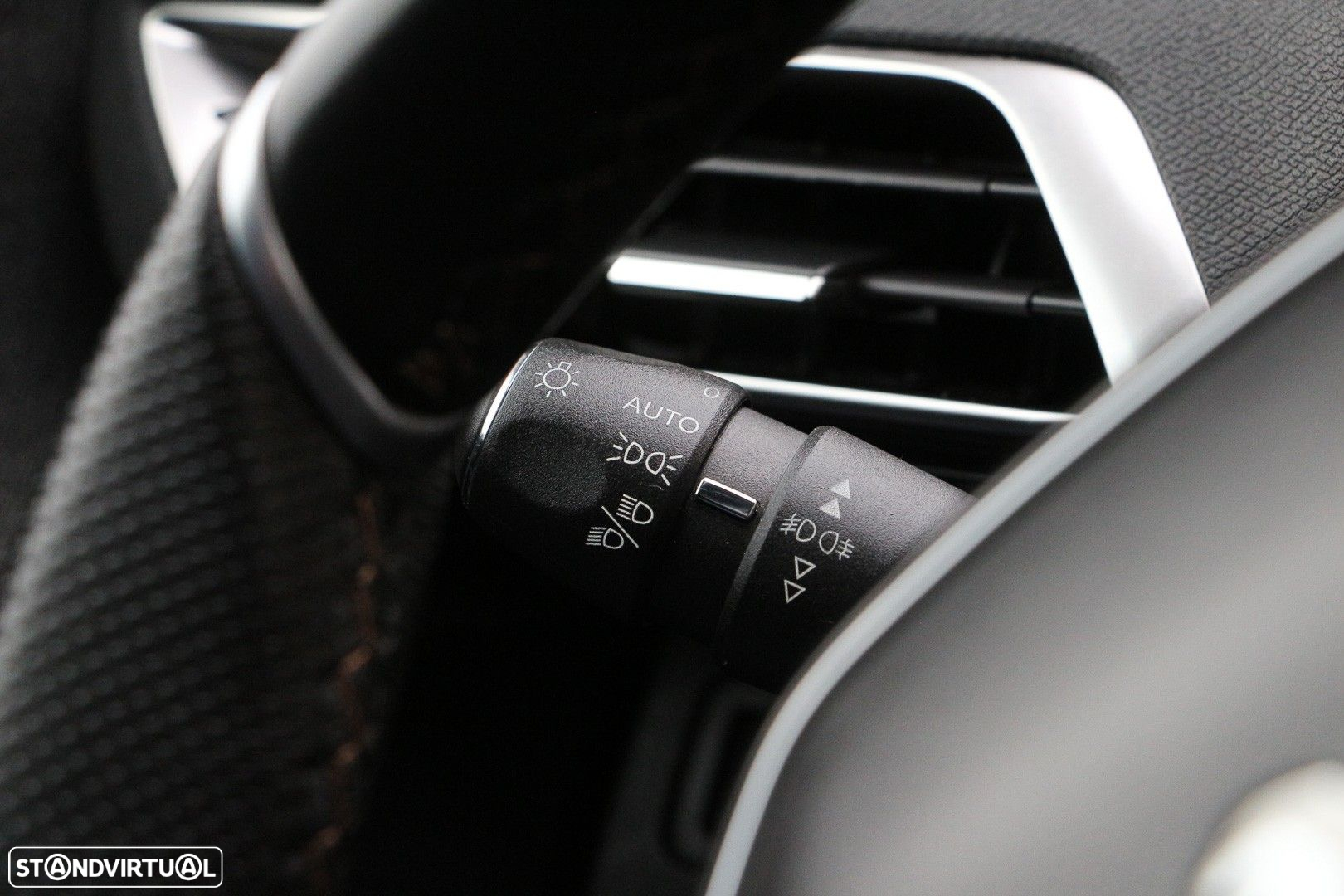 Peugeot 3008 1.5 BlueHDi GT Line - 32